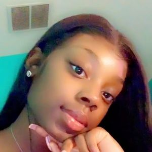 Meet your Posher, Neysha